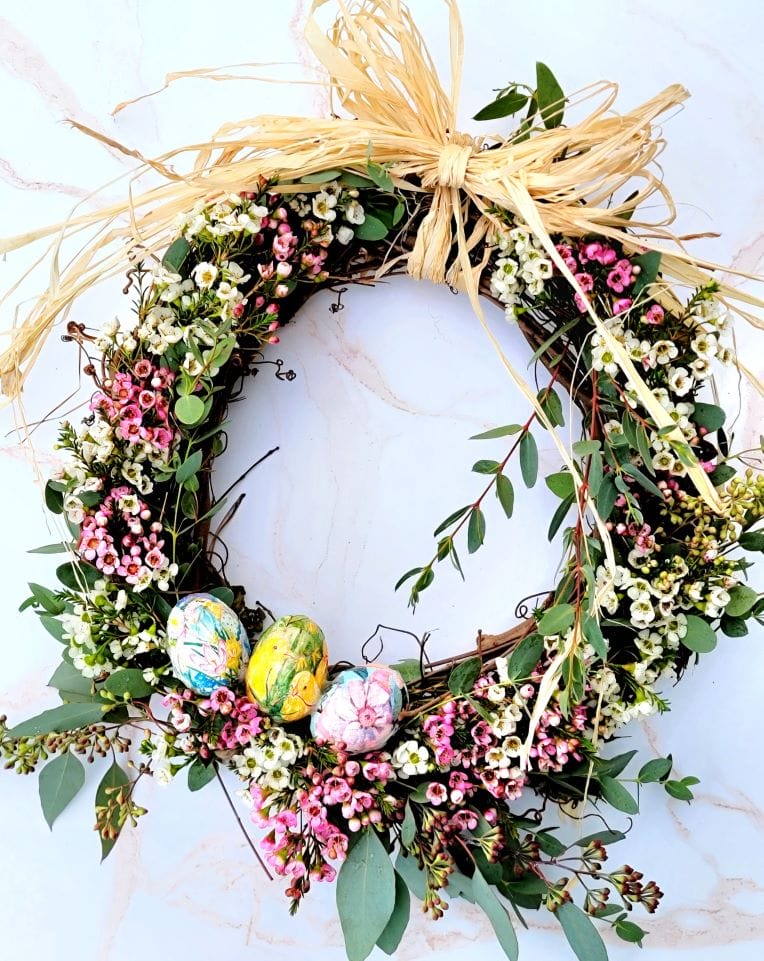 Spring-Wreath-Eggs-2022 Floral wreath with decorated Easter eggs